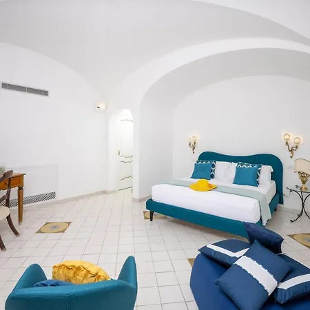 Yourhome - Aldo Marino Villa *