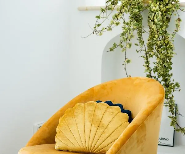 Vila Yourhome - Aldo Marino